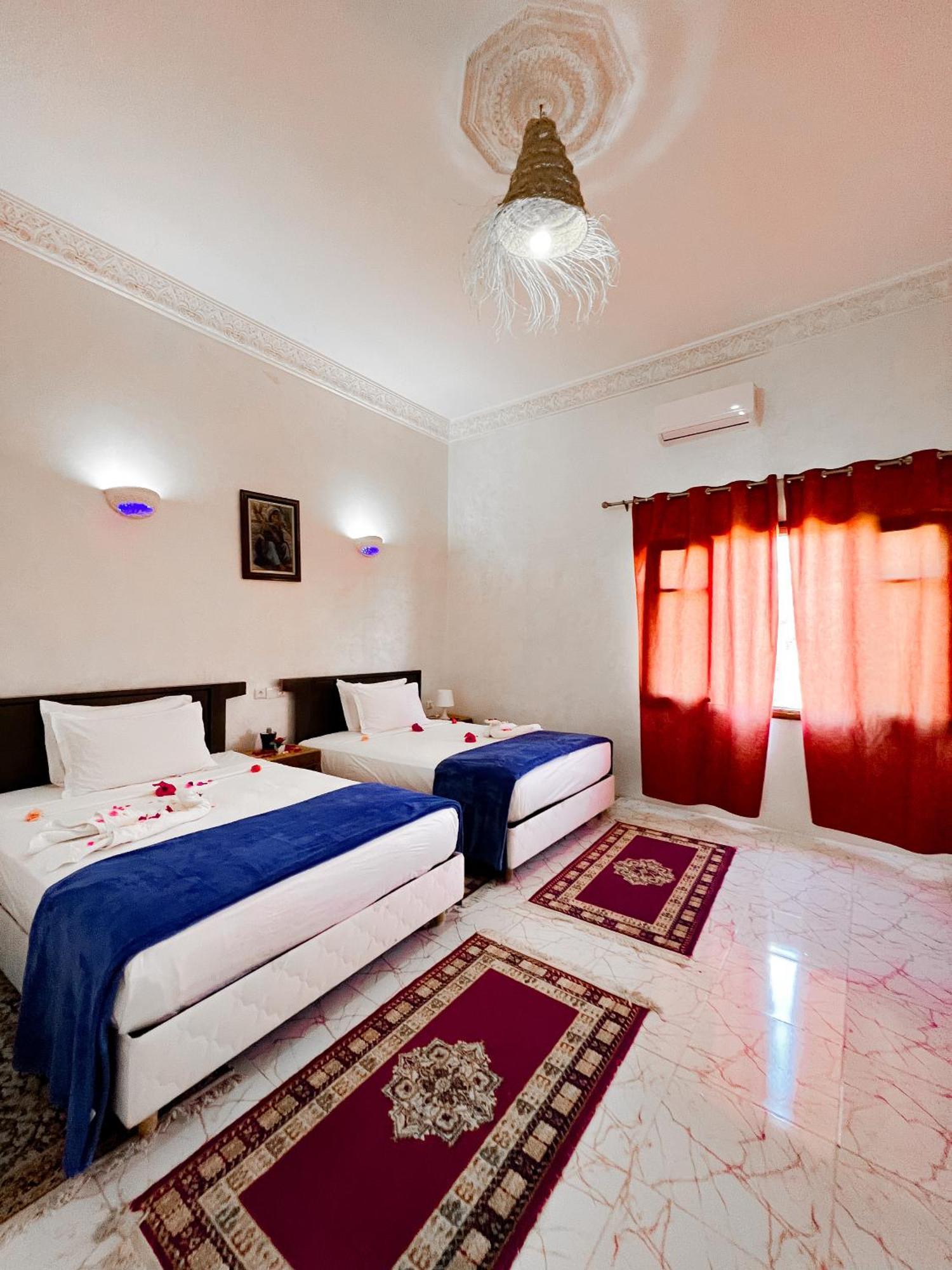 Guest House Qodwa Sidi Abdallah Ghiat Екстериор снимка
