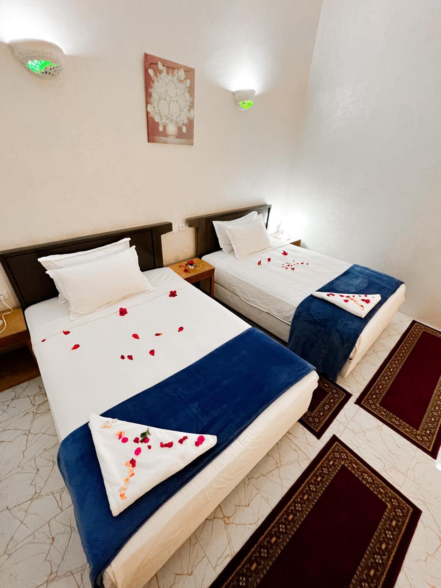 Guest House Qodwa Sidi Abdallah Ghiat Екстериор снимка