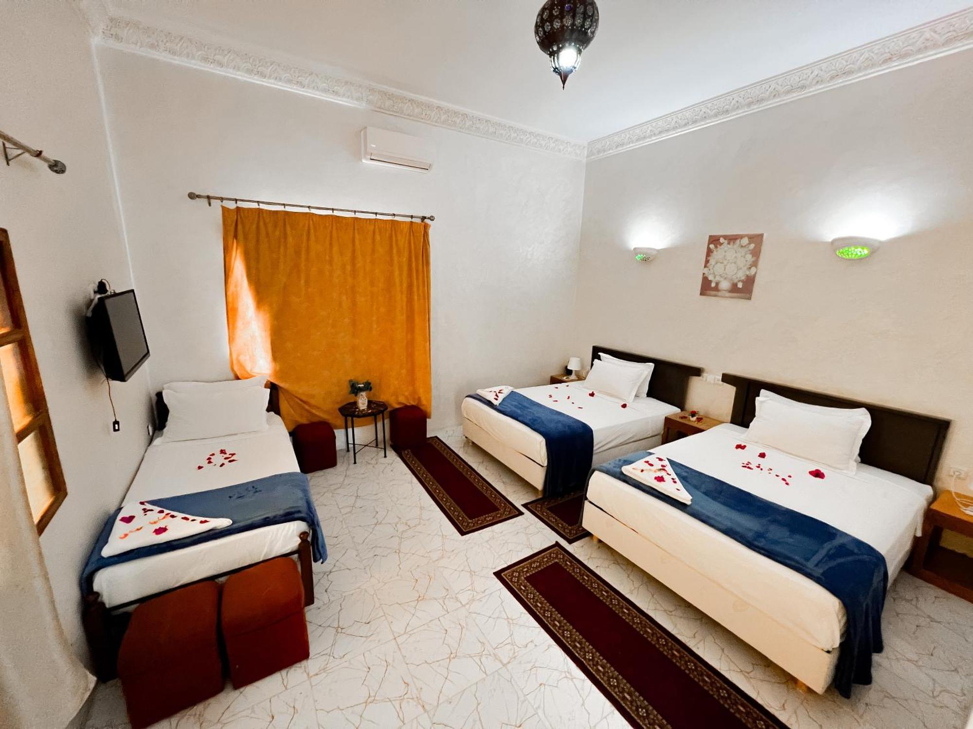 Guest House Qodwa Sidi Abdallah Ghiat Екстериор снимка