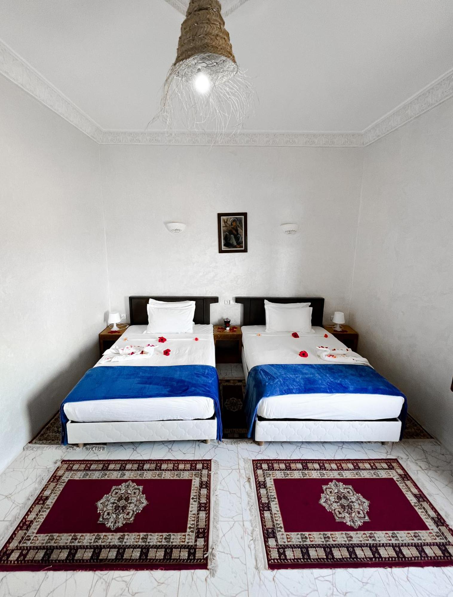 Guest House Qodwa Sidi Abdallah Ghiat Екстериор снимка